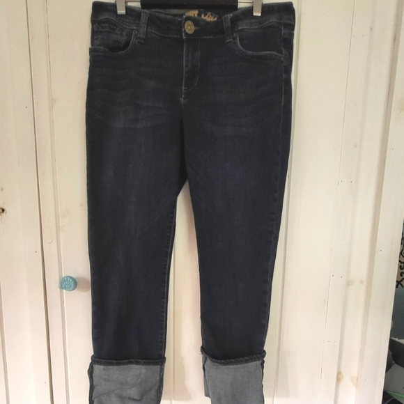 Kut from the Kloth Denim - Straight Leg Cuffed Capri Size 10